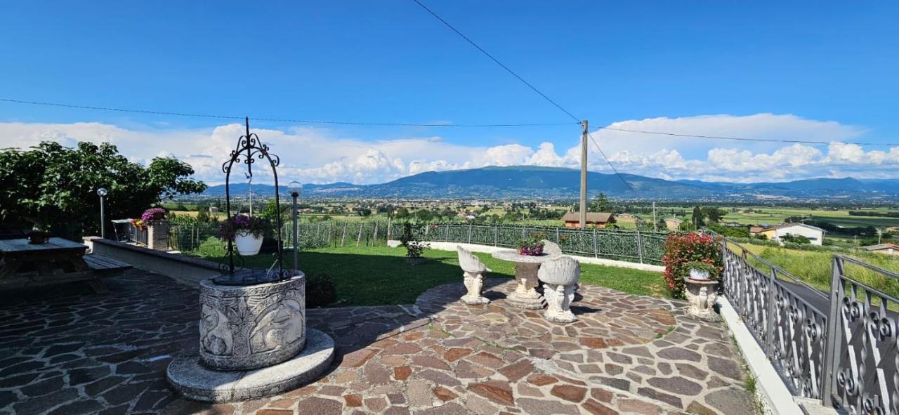 Delizioso Appartamento Collinare Limigiano Экстерьер фото